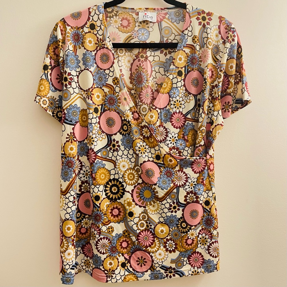 Ripe Maternity Floral V-Neck Short Sleeves Faux Wrap Crossover Top Size AU L